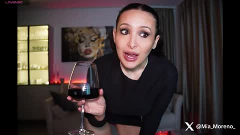 Ariana online show from October 27, 10:10 pm