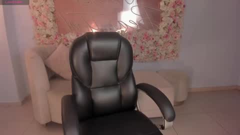Your Girl  online show from May 16, 7:12 pm