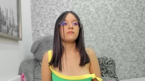 arianha_walker online show from October 29, 8:42 pm