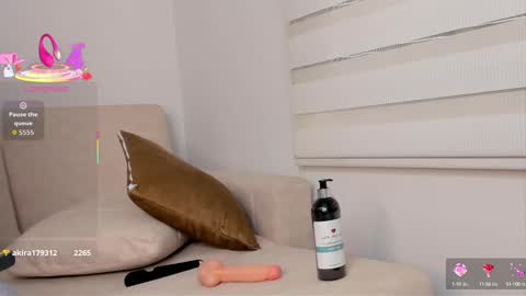 Snapshot of arianna_0 chatting on October 4, 6:39 pm arianna_0 online show from October 4, 6:39 pm