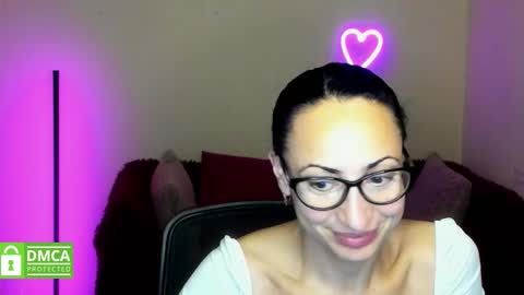 Snapshot of arianna_tifany chatting on October 2, 5:34 pm Arianna online show from October 2, 5:34 pm