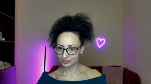 Snapshot of arianna_tifany chatting on February 26, 10:15 pm Arianna online show from February 26, 10:15 pm