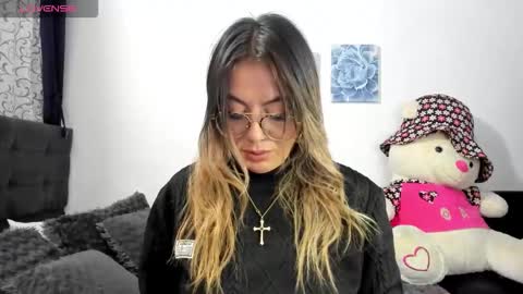 ariannawil online show from January 11, 11:55 pm