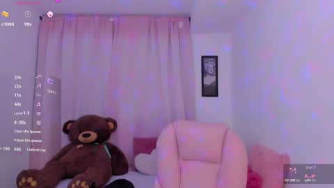 Snapshot of ariannna08_ chatting on October 1, 7:29 am ariannna08_ online show from October 1, 7:29 am