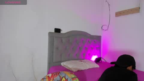 ariel_adan online show from April 28, 2:27 am