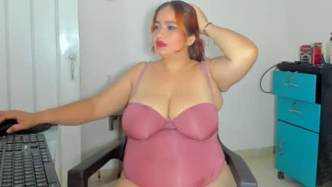 ariela_daltonn online show from August 9, 3:05 am