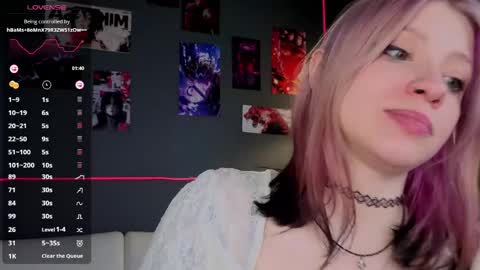 Ariel online show from May 21, 1:50 pm