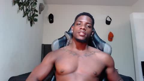 Snapshot of arielbronwxxx chatting on January 30, 5:28 pm chris online show from January 30, 5:28 pm