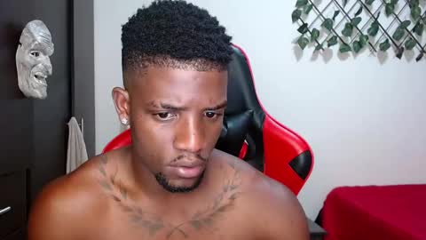 Snapshot of arielbronwxxx chatting on March 9, 3:38 pm chris online show from March 9, 3:38 pm