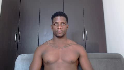 Snapshot of arielbronwxxx chatting on February 27, 3:59 pm chris online show from February 27, 3:59 pm