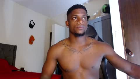 Snapshot of arielbronwxxx chatting on February 2, 2:24 pm chris online show from February 2, 2:24 pm