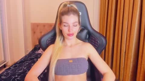 AriellaBlonde online show from January 20, 12:57 am