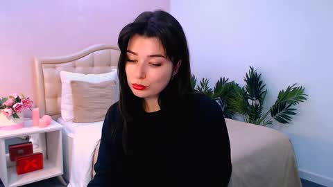 Ari online show from November 22, 8:07 pm