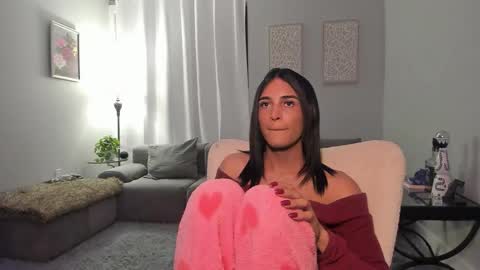 Aria online show from December 19, 8:54 am