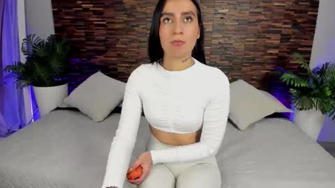 Snapshot of ariiaa_1 chatting on October 12, 2:59 am ARIANNA online show from October 12, 2:59 am