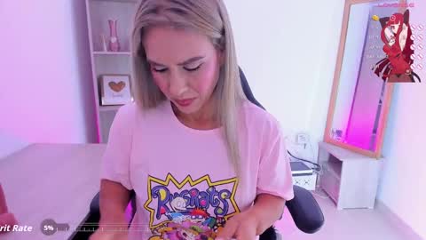 Snapshot of arisha_davis chatting on September 30, 9:03 pm arisha_davis online show from September 30, 9:03 pm