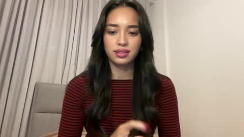 Lily online show from January 8, 9:09 pm