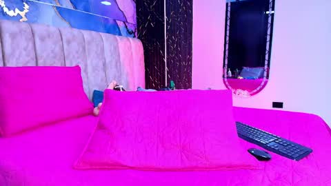 Arleth  online show from May 16, 3:58 am