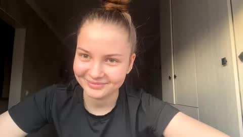 Liza online show from March 1, 3:16 pm