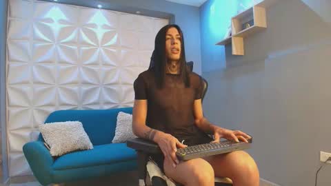 Arohom Lester online show from October 20, 11:26 am