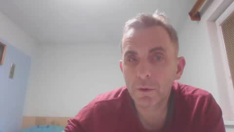 aromannn online show from December 19, 8:13 pm