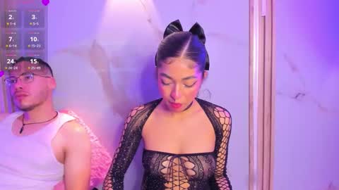 aron and molly online show from November 23, 12:47 pm