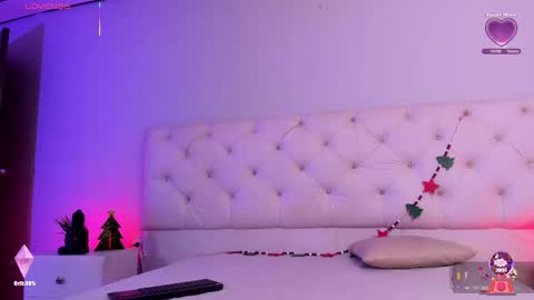 Aron cruz  online show from November 29, 2:25 pm