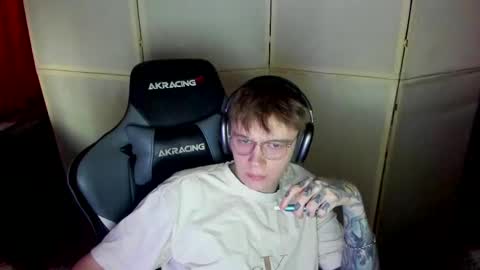 biggest penis  online show from March 10, 1:00 pm