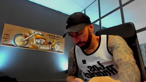 AronGrant online show from February 9, 10:41 am