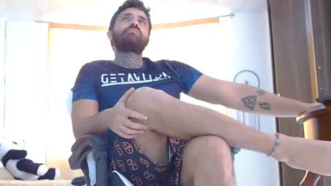 aronmiller online show from January 28, 6:49 pm