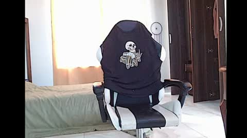 aronmiller online show from March 10, 3:20 pm