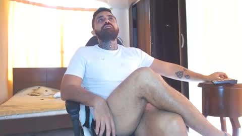 aronmiller online show from December 27, 2:33 pm