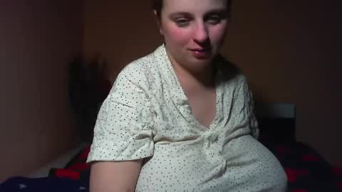 Snapshot of arriana98 chatting on January 4, 4:01 am Arriana online show from January 4, 4:01 am