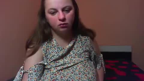 Snapshot of arriana98 chatting on February 16, 2:53 am Arriana online show from February 16, 2:53 am