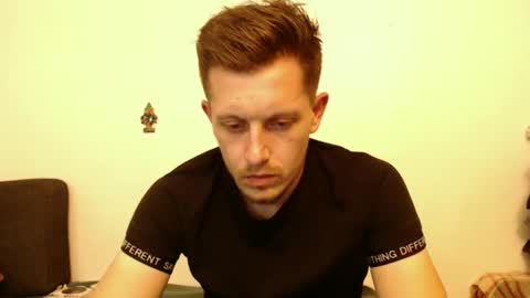 arromwilliam90 online show from February 9, 5:33 pm