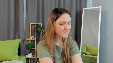Snapshot of arthurpelto chatting on October 18, 7:07 pm Sara online show from October 18, 7:07 pm