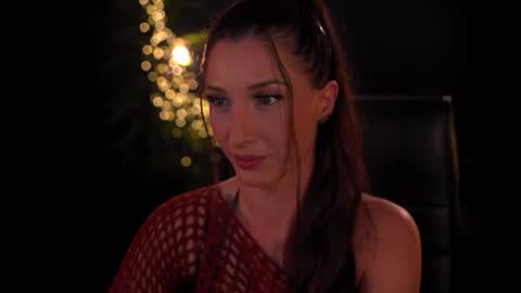 Marlene online show from November 18, 1:52 am