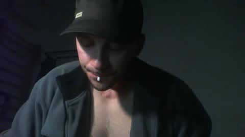 Snapshot of artur833 chatting on October 11, 8:45 pm artur833 online show from October 11, 8:45 pm