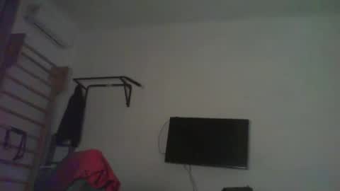 Snapshot of artur833 chatting on October 16, 8:29 pm artur833 online show from October 16, 8:29 pm
