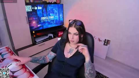 Snapshot of arya_deepthroat_queen chatting on September 14, 8:43 pm Arya  Fn  Talented Arya   online show from September 14, 8:43 pm
