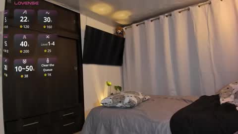 andy online show from February 25, 2:37 am