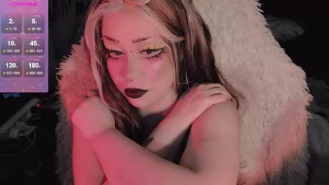 Snapshot of asha_nekooo chatting on October 18, 11:42 pm Sasha next stream December 4st at 0000- 0030 am German time online show from October 18, 11:42 pm