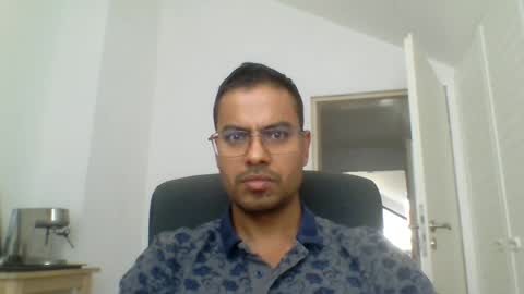 asharma1984xyz online show from July 6, 12:13 pm