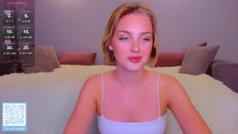 your pretty Ashley online show from January 25, 5:40 pm