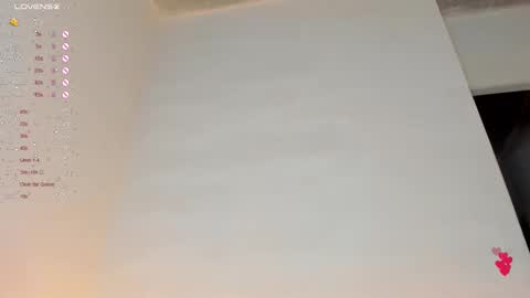 your pretty Ashley online show from November 4, 5:47 pm