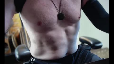 ashbyfulton online show from October 18, 9:30 pm