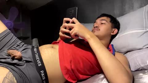 Ash Cross online show from December 5, 3:43 pm