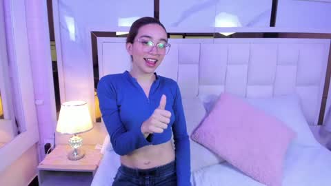 Ashley online show from December 19, 3:07 am