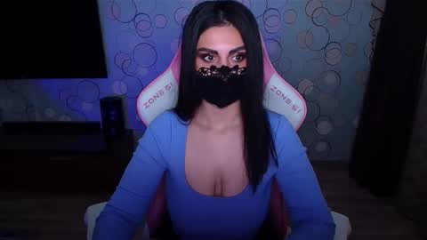   Yasmina   online show from June 3, 4:37 am