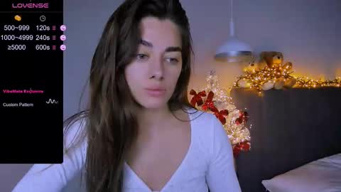 Ashley online show from December 19, 5:30 pm